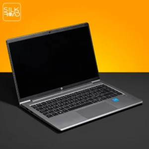HP ProBook 14 — نمای روبرو