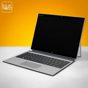 HP Elite x2 G8 — نمای روبرو